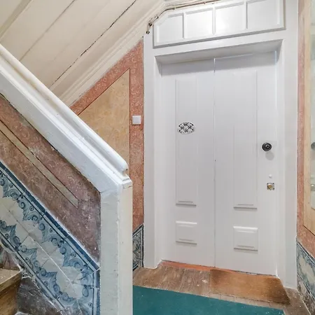 Appartamento Casa Boma Lisboa - Typical And Spacious - Lapa Ii Lisbona