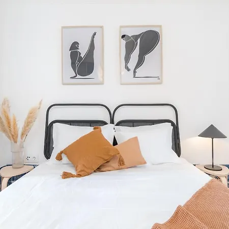 Casa Boma Lisboa - Typical And Spacious - Lapa Ii Appartamento Lisbona